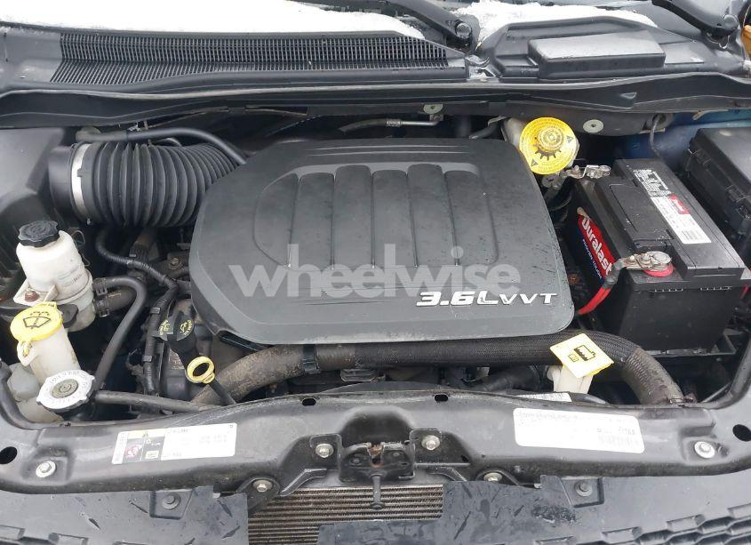 Photo 10 of 2015 Dodge Grand CARAVAN SXT (VIN 2C4RDGCG0FR576666)