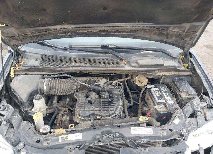 Photo 10 of 2015 Dodge Grand CARAVAN SXT (VIN 2C4RDGCG0FR603753)