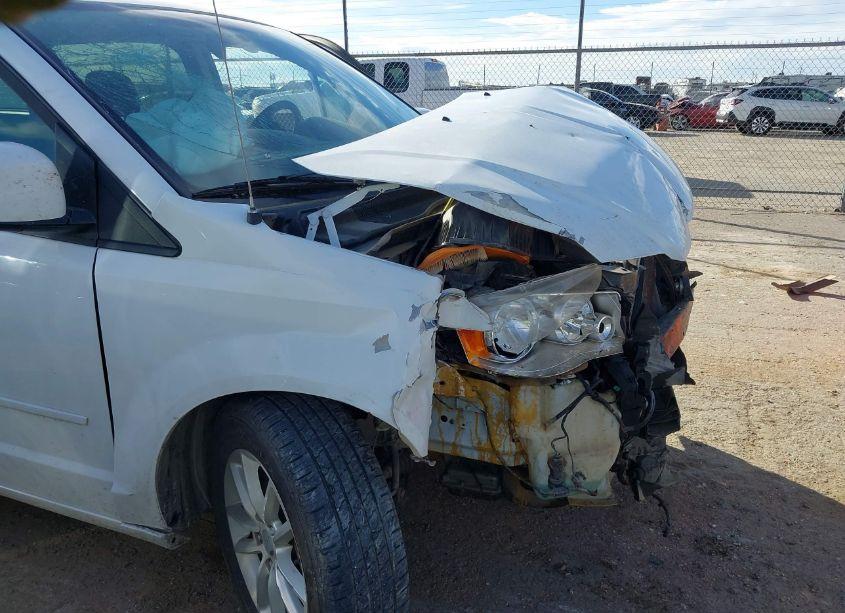 Photo 6 of 2015 Dodge Grand CARAVAN SXT (VIN 2C4RDGCG0FR745097)