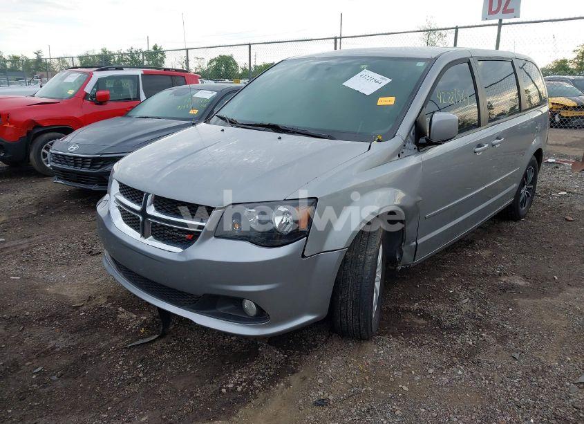 Photo 2 of 2016 Dodge Grand CARAVAN SXT (VIN 2C4RDGCG0GR102699)