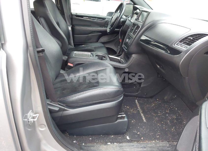 Photo 5 of 2016 Dodge Grand CARAVAN SXT (VIN 2C4RDGCG0GR102699)