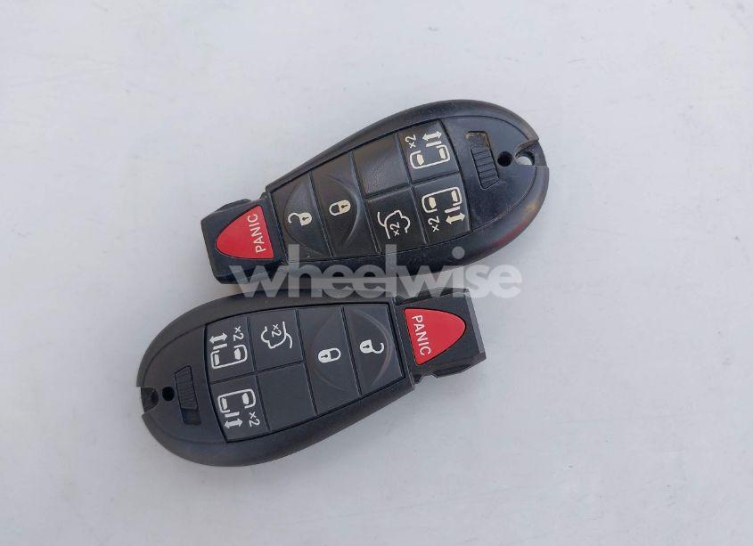 Photo 11 of 2016 Dodge Grand CARAVAN SXT (VIN 2C4RDGCG0GR140479)