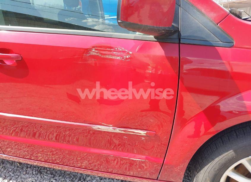 Photo 6 of 2016 Dodge Grand CARAVAN SXT (VIN 2C4RDGCG0GR140479)