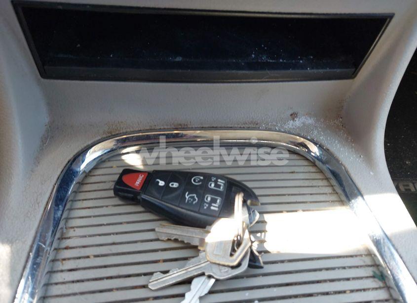 Photo 11 of 2016 Dodge Grand CARAVAN SXT (VIN 2C4RDGCG0GR217299)