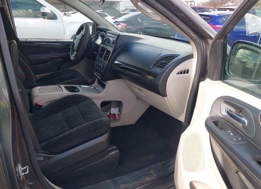 Photo 5 of 2016 Dodge Grand CARAVAN SXT (VIN 2C4RDGCG0GR274165)