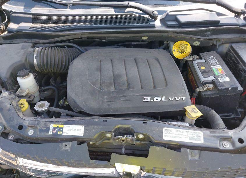 Photo 10 of 2016 Dodge Grand CARAVAN SXT (VIN 2C4RDGCG0GR318231)