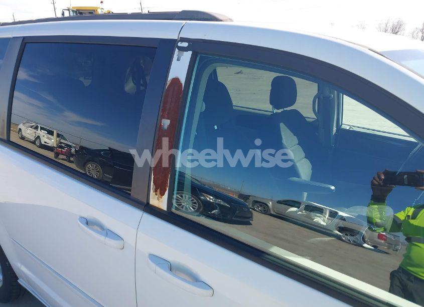 Photo 17 of 2016 Dodge Grand CARAVAN SXT (VIN 2C4RDGCG0GR347941)