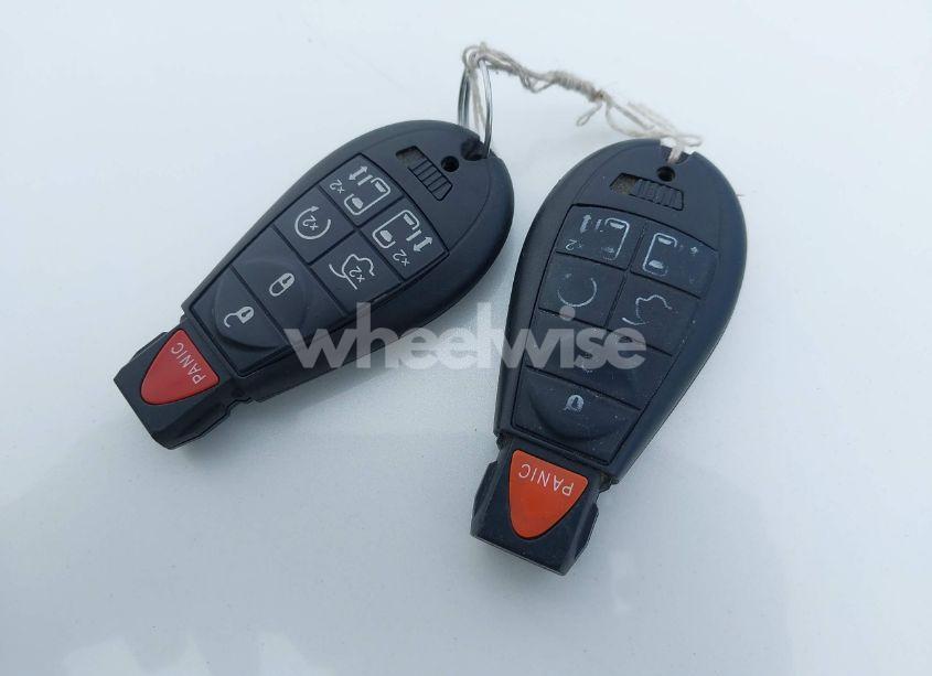 Photo 11 of 2016 Dodge Grand CARAVAN SXT (VIN 2C4RDGCG0GR380597)