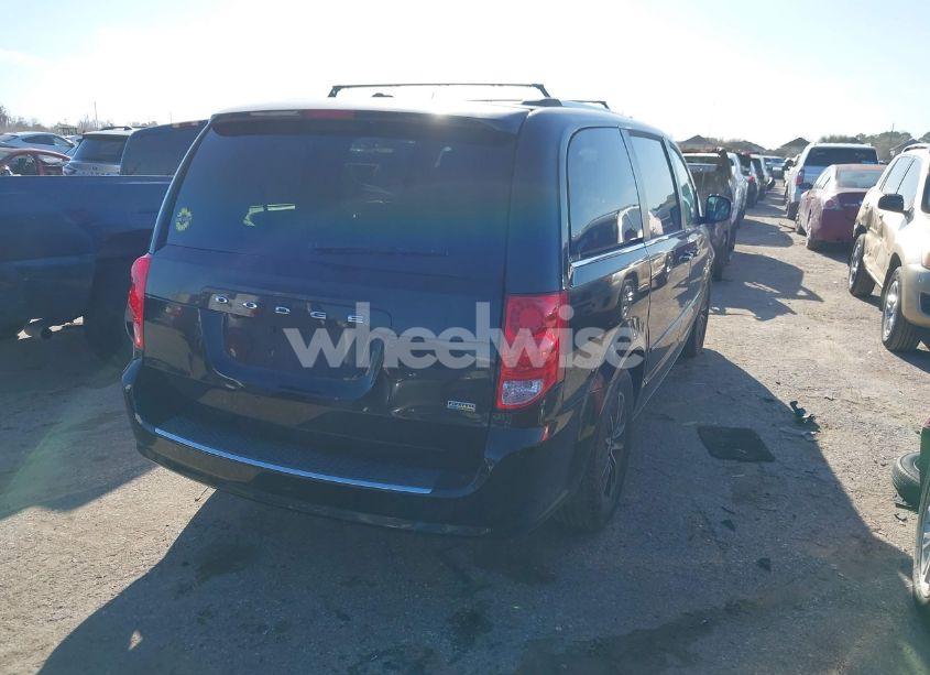 Photo 4 of 2017 Dodge Grand CARAVAN SXT (VIN 2C4RDGCG0HR604145)