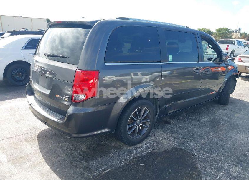 Photo 4 of 2017 Dodge Grand CARAVAN SXT (VIN 2C4RDGCG0HR616960)