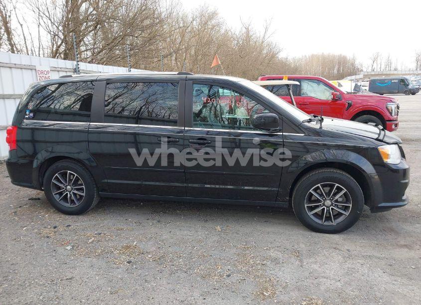 Photo 13 of 2017 Dodge Grand CARAVAN SXT (VIN 2C4RDGCG0HR639008)