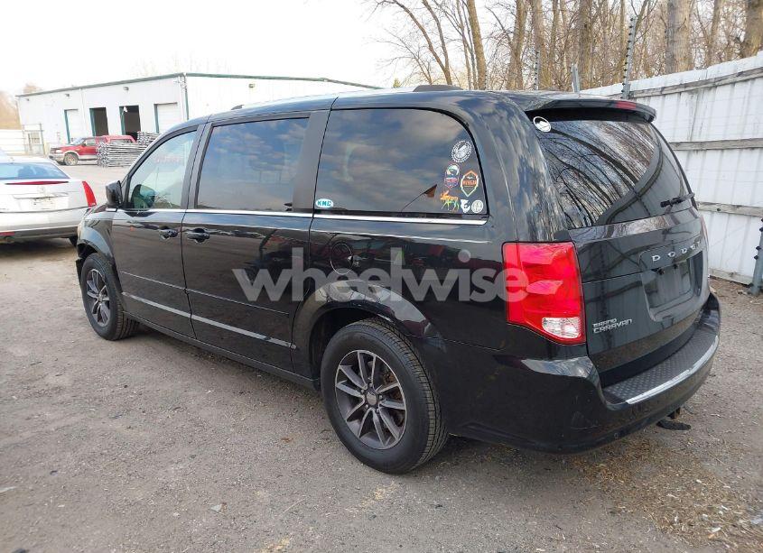 Photo 3 of 2017 Dodge Grand CARAVAN SXT (VIN 2C4RDGCG0HR639008)