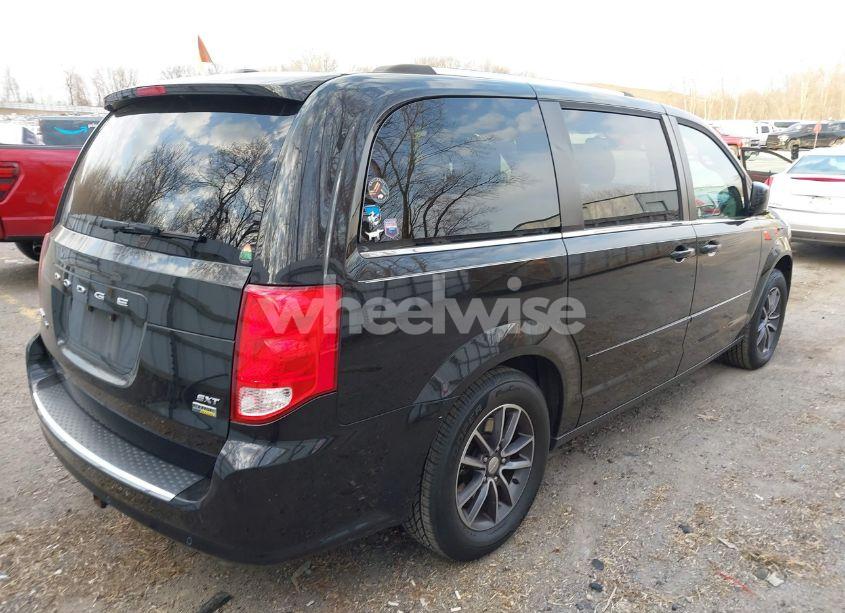 Photo 4 of 2017 Dodge Grand CARAVAN SXT (VIN 2C4RDGCG0HR639008)