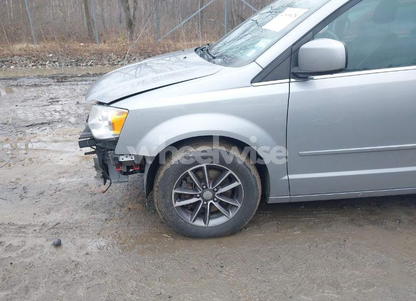 Photo 17 of 2017 Dodge Grand CARAVAN SXT (VIN 2C4RDGCG0HR664703)