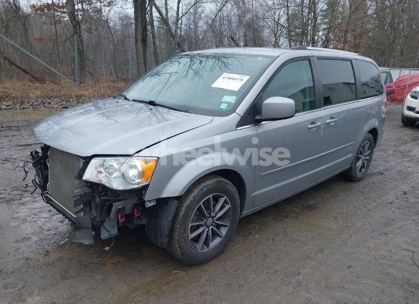 Photo 2 of 2017 Dodge Grand CARAVAN SXT (VIN 2C4RDGCG0HR664703)