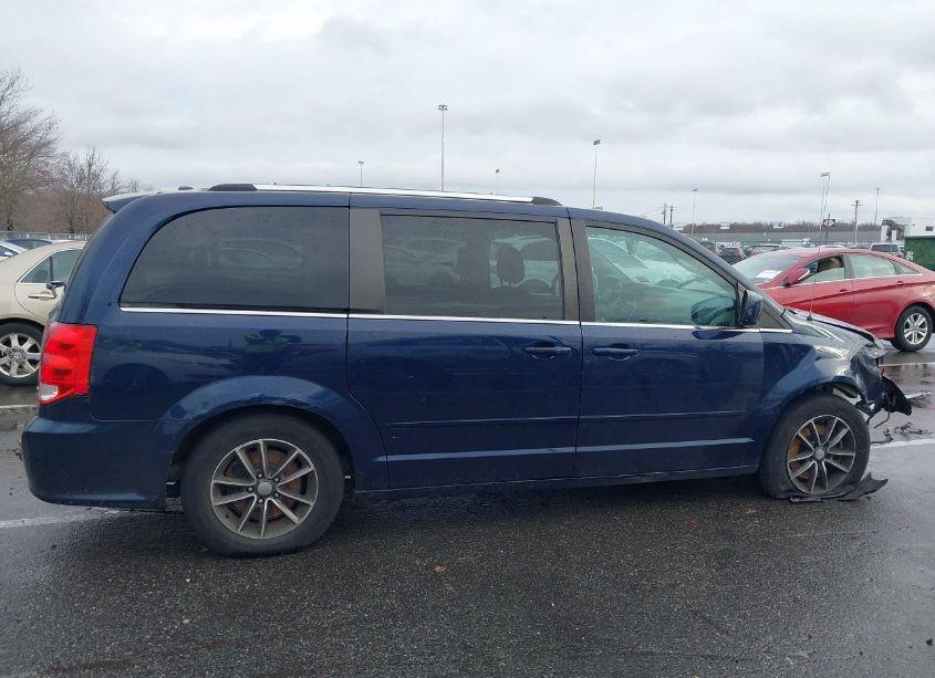 Photo 13 of 2017 Dodge Grand CARAVAN SXT (VIN 2C4RDGCG0HR818326)