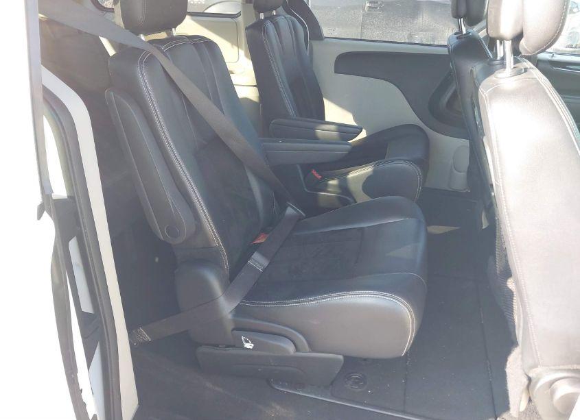 Photo 8 of 2017 Dodge Grand CARAVAN SXT (VIN 2C4RDGCG0HR824286)