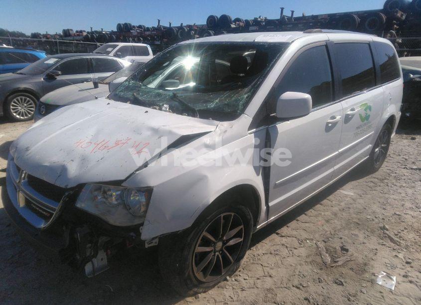 Photo 2 of 2017 Dodge Grand CARAVAN SXT (VIN 2C4RDGCG0HR828225)