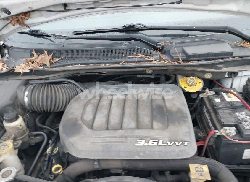 Photo 10 of 2017 Dodge Grand CARAVAN SXT (VIN 2C4RDGCG0HR869325)