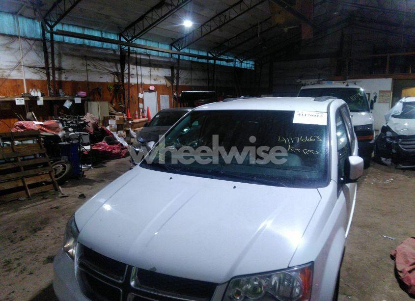 Photo 6 of 2017 Dodge Grand CARAVAN SXT (VIN 2C4RDGCG0HR869325)