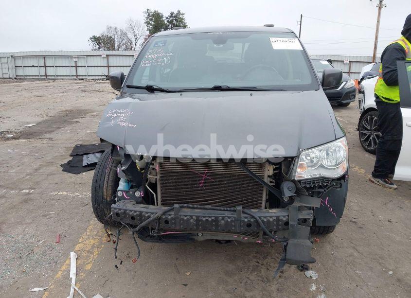 Photo 12 of 2018 Dodge Grand CARAVAN SXT (VIN 2C4RDGCG0JR230867)