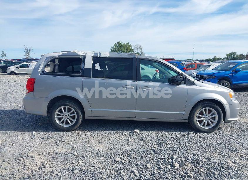 Photo 13 of 2018 Dodge Grand CARAVAN SXT (VIN 2C4RDGCG0JR297064)