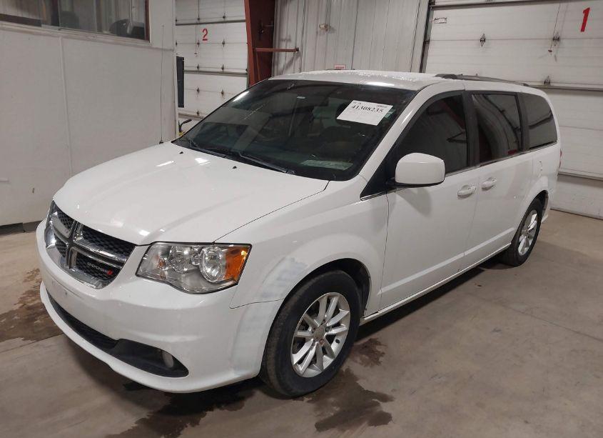 Photo 2 of 2018 Dodge Grand CARAVAN SXT (VIN 2C4RDGCG0JR298683)