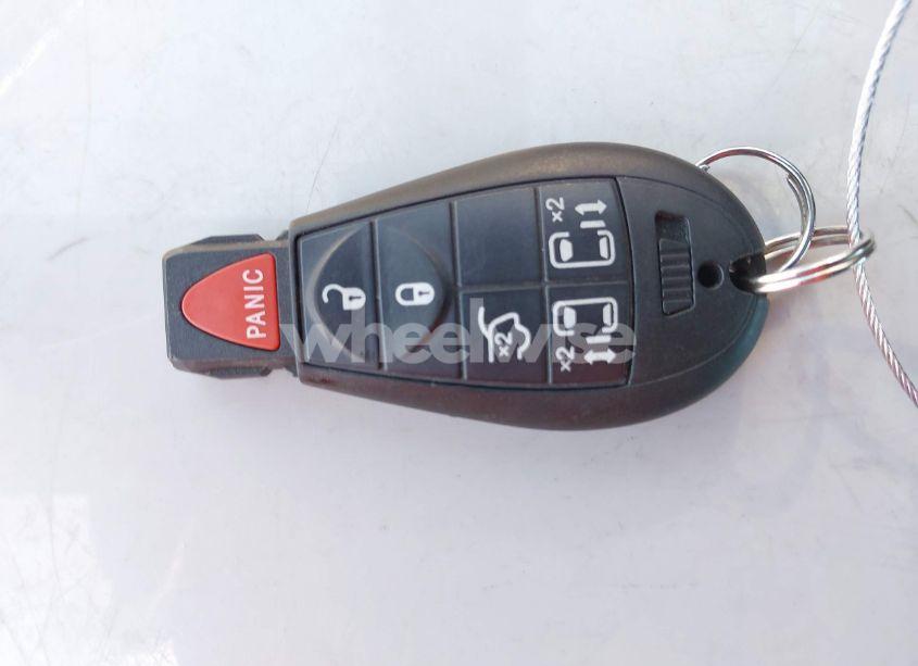 Photo 11 of 2019 Dodge Grand CARAVAN SXT (VIN 2C4RDGCG0KR557898)