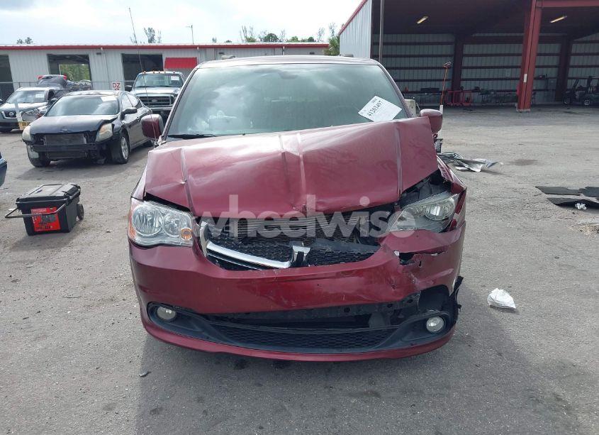 Photo 12 of 2019 Dodge Grand CARAVAN SXT (VIN 2C4RDGCG0KR618389)