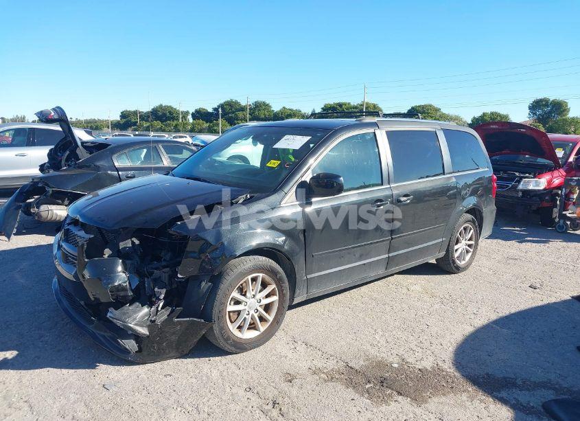 Photo 2 of 2019 Dodge Grand CARAVAN SXT (VIN 2C4RDGCG0KR619672)