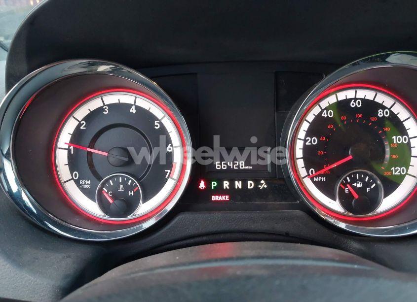 Photo 7 of 2019 Dodge Grand CARAVAN SXT (VIN 2C4RDGCG0KR633670)