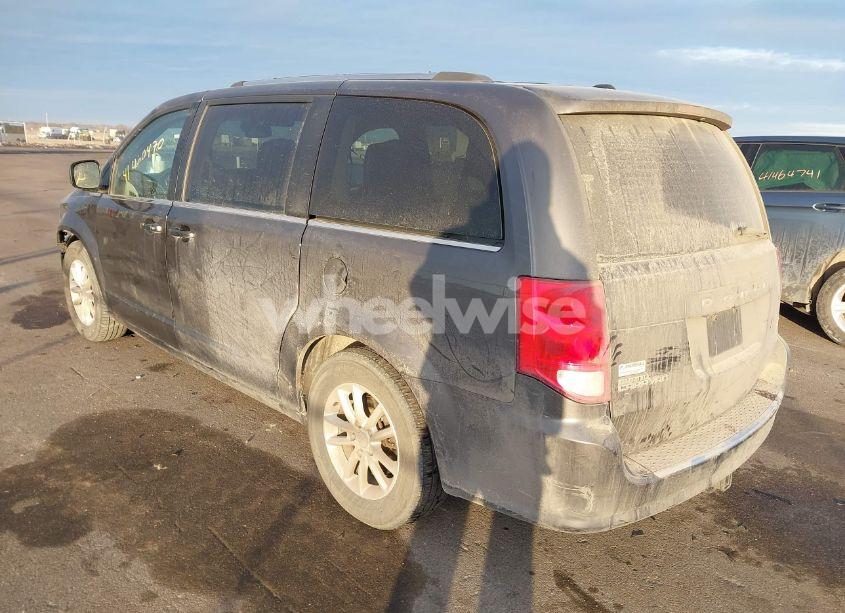 Photo 3 of 2019 Dodge Grand CARAVAN SXT (VIN 2C4RDGCG0KR633684)