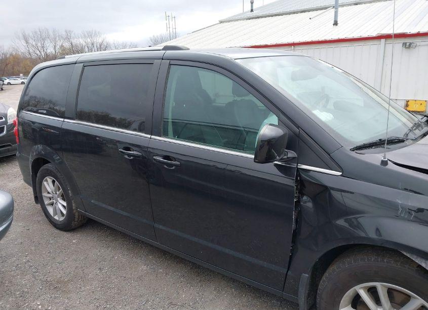 Photo 13 of 2019 Dodge Grand CARAVAN SXT (VIN 2C4RDGCG0KR673828)