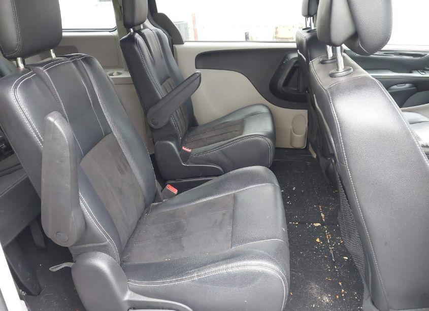 Photo 8 of 2019 Dodge Grand CARAVAN SXT (VIN 2C4RDGCG0KR673828)