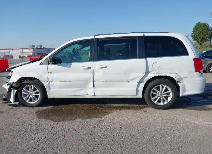 Photo 15 of 2019 Dodge Grand CARAVAN SXT (VIN 2C4RDGCG0KR744848)