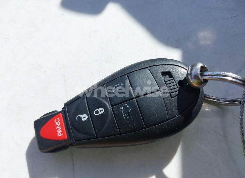 Photo 11 of 2019 Dodge Grand CARAVAN SXT (VIN 2C4RDGCG0KR753808)