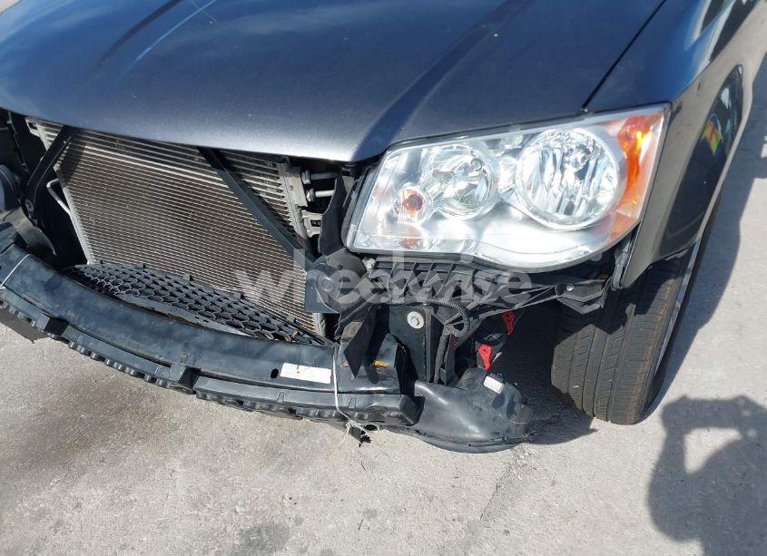 Photo 6 of 2019 Dodge Grand CARAVAN SXT (VIN 2C4RDGCG0KR753808)