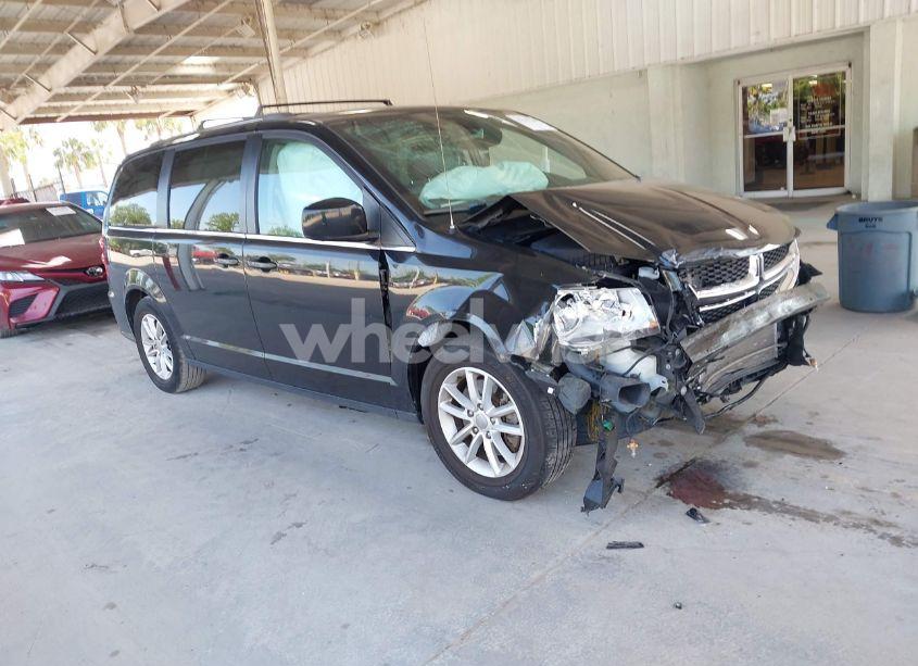 2019 Dodge Grand CARAVAN SXT (VIN 2C4RDGCG0KR755087) main photo