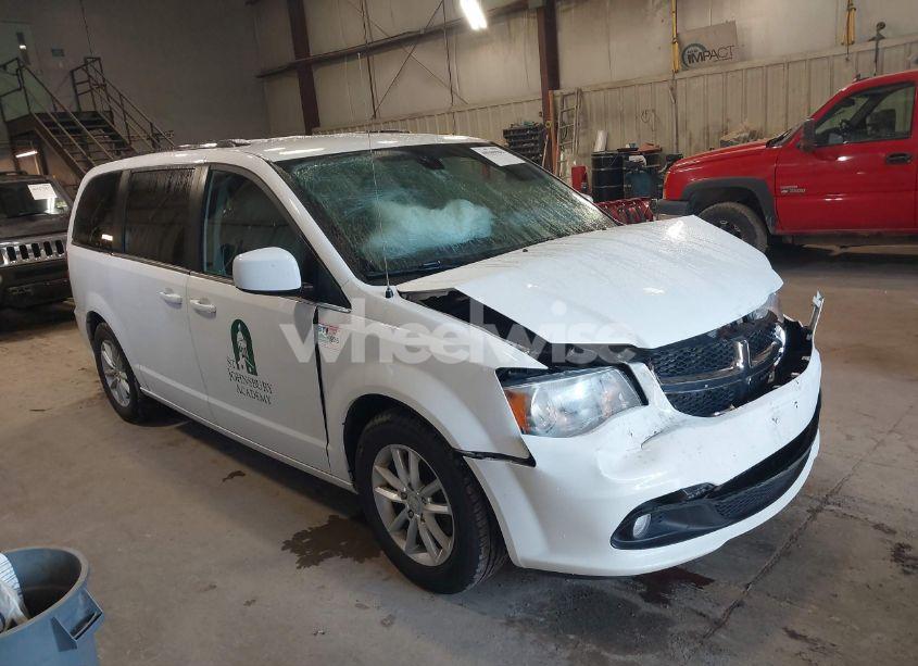 2020 Dodge Grand CARAVAN SXT (VIN 2C4RDGCG0LR252791) main photo