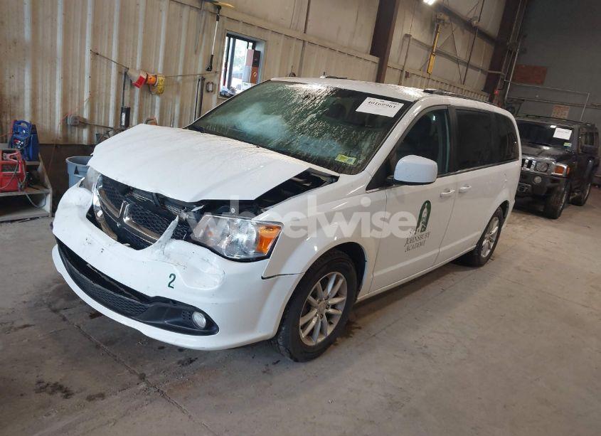 Photo 2 of 2020 Dodge Grand CARAVAN SXT (VIN 2C4RDGCG0LR252791)