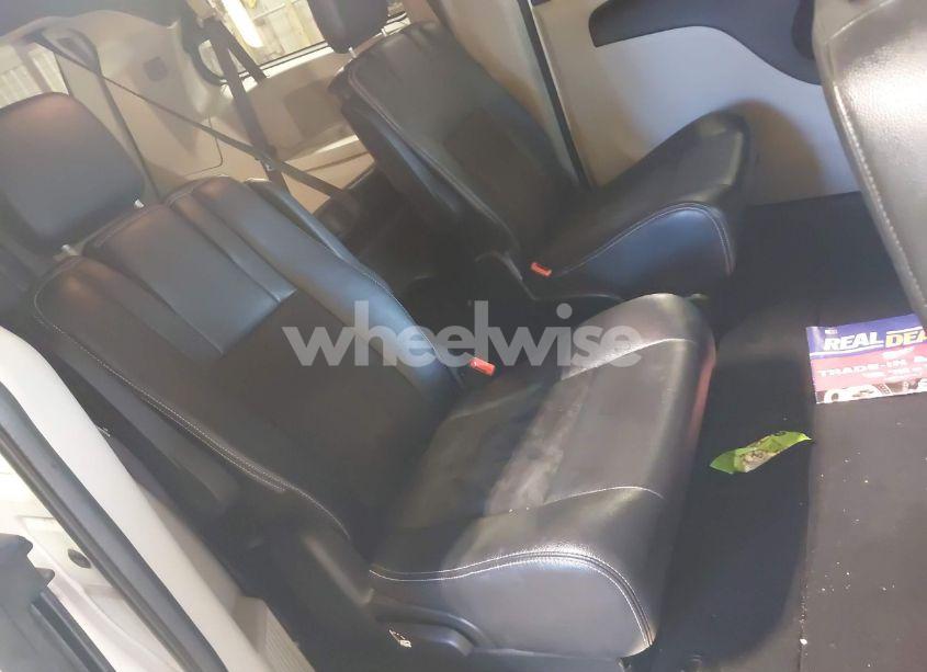 Photo 8 of 2020 Dodge Grand CARAVAN SXT (VIN 2C4RDGCG0LR252791)