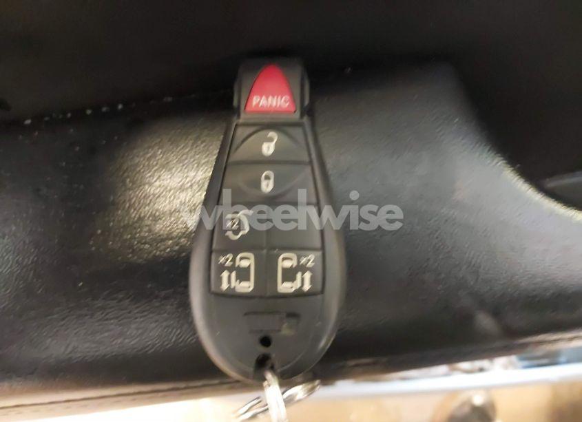 Photo 11 of 2012 Dodge Grand CARAVAN SXT (VIN 2C4RDGCG1CR104438)