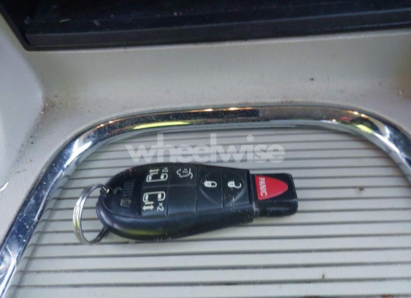 Photo 11 of 2012 Dodge Grand CARAVAN SXT (VIN 2C4RDGCG1CR141019)