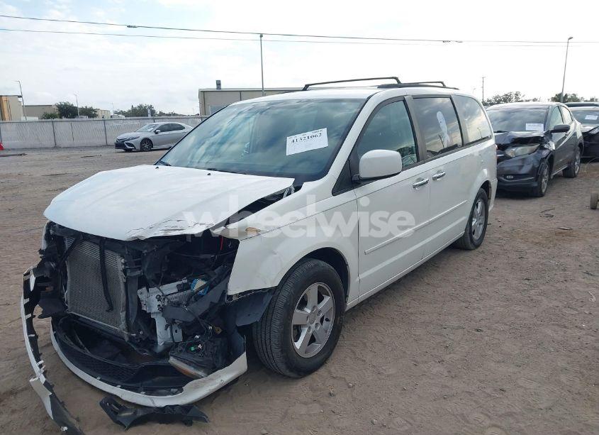 Photo 2 of 2012 Dodge Grand CARAVAN SXT (VIN 2C4RDGCG1CR196375)