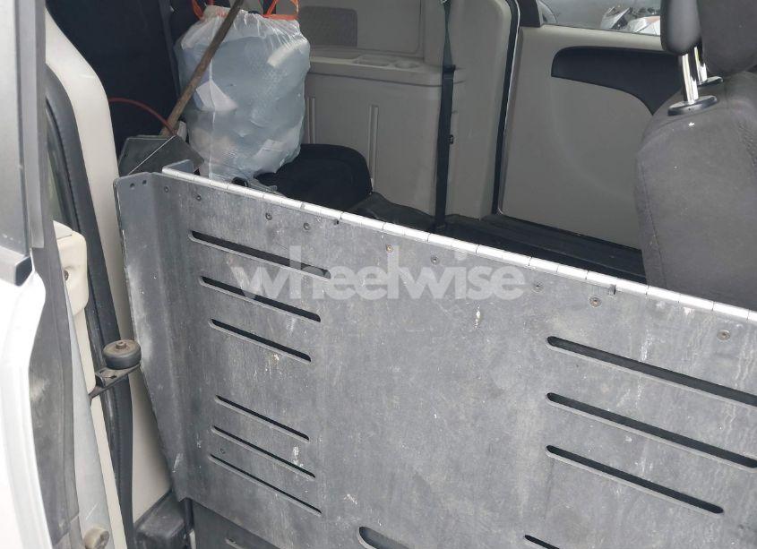 Photo 8 of 2012 Dodge Grand CARAVAN (VIN 2C4RDGCG1CR309404)