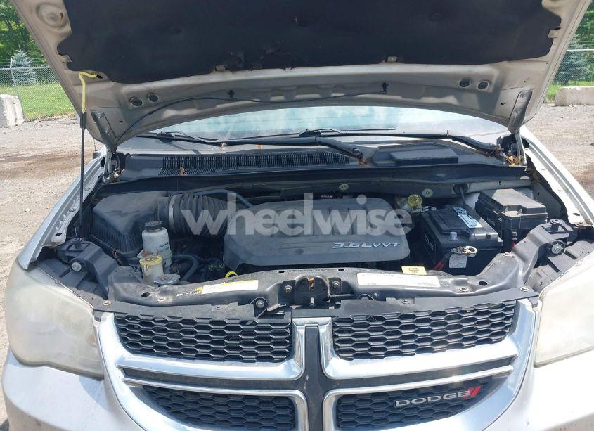 Photo 10 of 2012 Dodge Grand CARAVAN SXT (VIN 2C4RDGCG1CR310908)