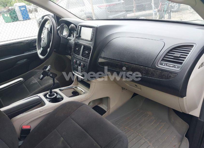 Photo 5 of 2013 Dodge Grand CARAVAN SXT (VIN 2C4RDGCG1DR618551)