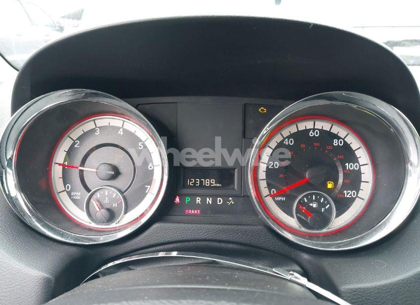 Photo 7 of 2014 Dodge Grand CARAVAN SXT (VIN 2C4RDGCG1ER202646)