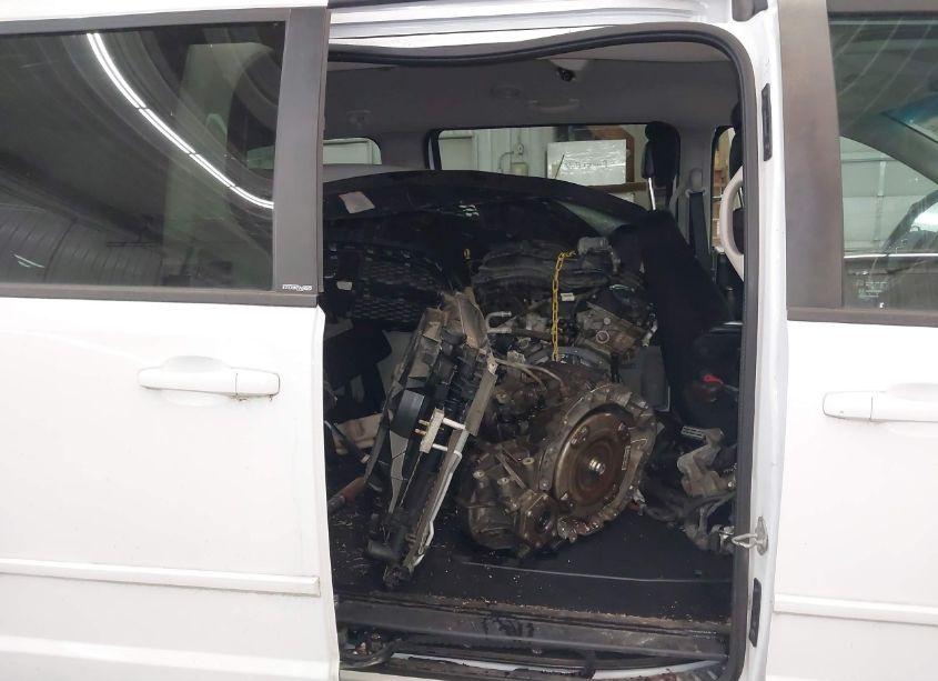 Photo 8 of 2014 Dodge Grand CARAVAN SXT (VIN 2C4RDGCG1ER206812)