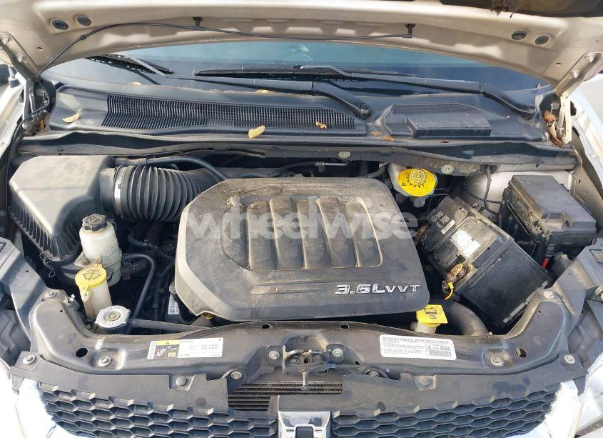 Photo 10 of 2014 Dodge Grand CARAVAN SXT (VIN 2C4RDGCG1ER245321)